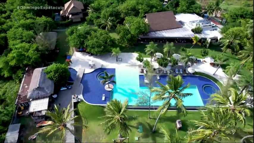 Vídeo: 50 por 1 : Alvaro Garnero mostra o resort onde ficou em Maragogi (AL)