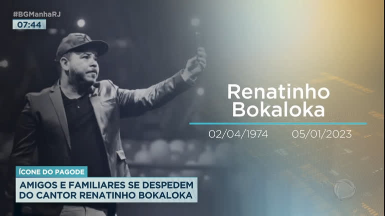 Vídeo: Familiares e amigos se despedem do cantor Renatinho do grupo Bokaloka