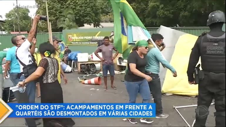 Vídeo: Acampamentos de manifestantes começam a ser desmontados