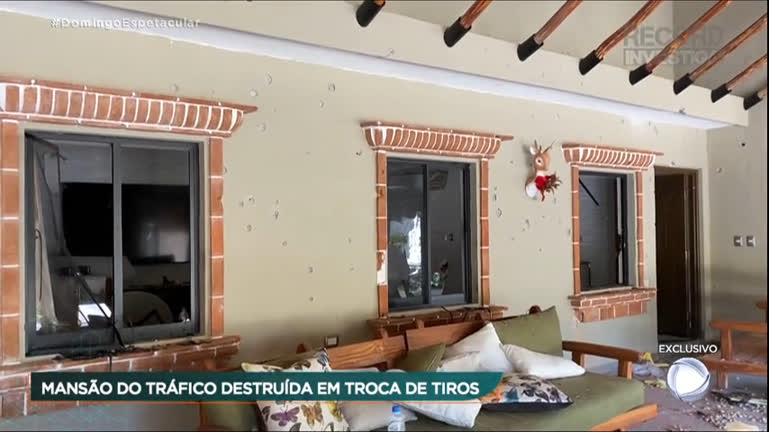 Vídeo: Domingo Espetacular visita casa do narcotraficante 'El Ratón', filho de 'El Chapo'