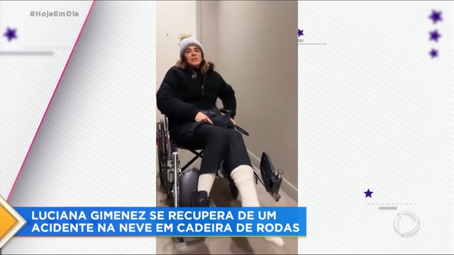 Vídeo: Luciana Gimenez mostra dificuldade para andar de cadeira de rodas