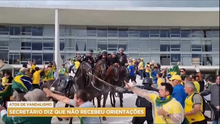 Vídeo: Secretário de Segurança afirma que não recebeu orientações em atos extremistas em Brasília