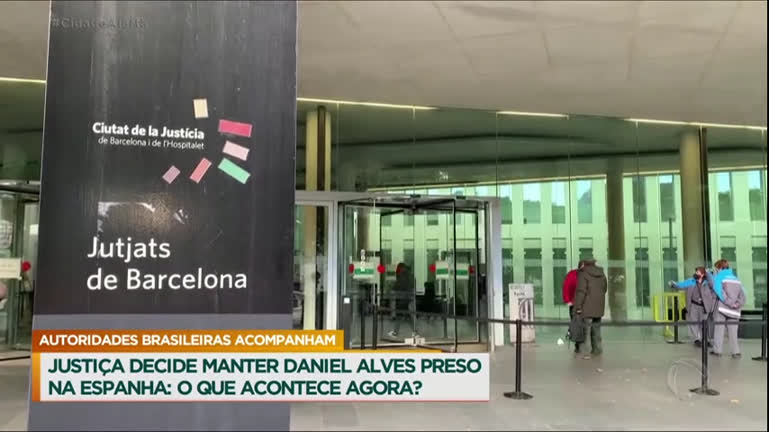 Vídeo: Justiça espanhola decide manter Daniel Alves preso sob suspeita de assédio sexual