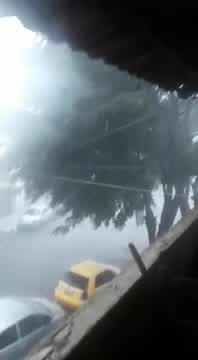Vídeo: Vídeo mostra prejuízos causados por fortes chuvas em Ribeirão das Neves, na Grande BH