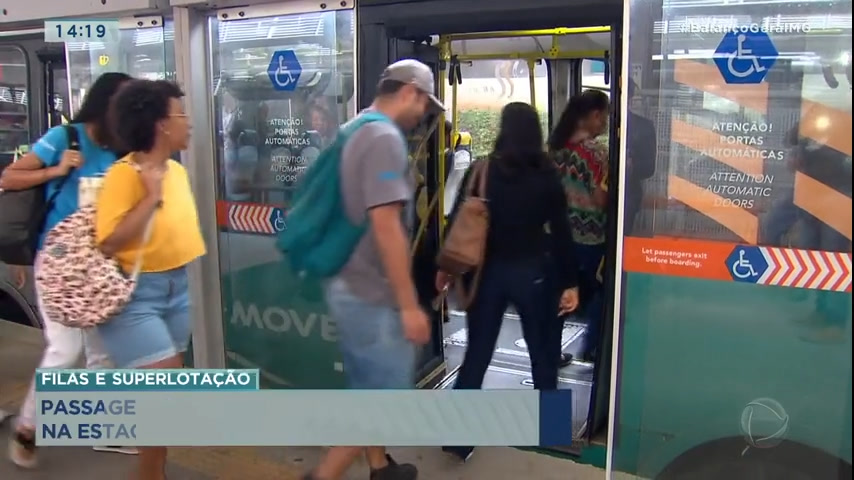 Vídeo: Passageiros reclamam das condições precárias das linhas de ônibus de Vespasiano (MG)