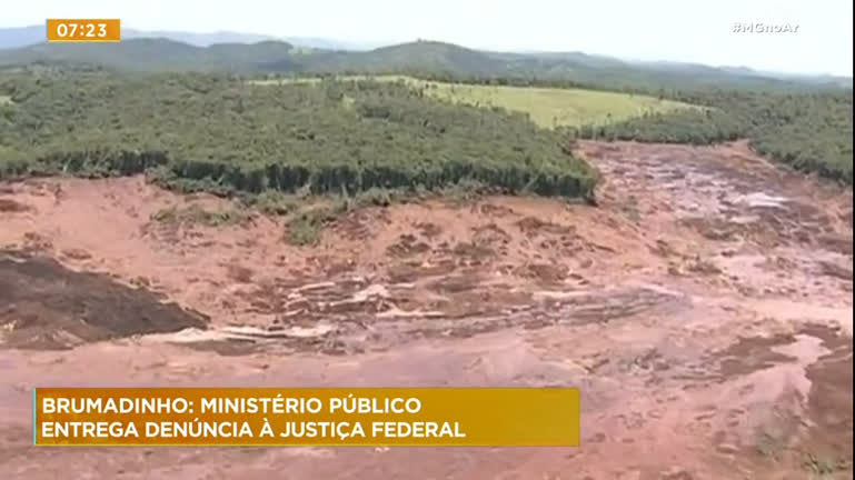 Vídeo: MP entrega denúncia à Justiça Federal contra responsáveis pela tragédia em Brumadinho (MG)