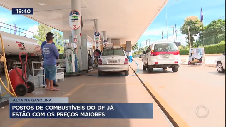 Vídeo: Postos de combustíveis do DF já estão com os preços maiores