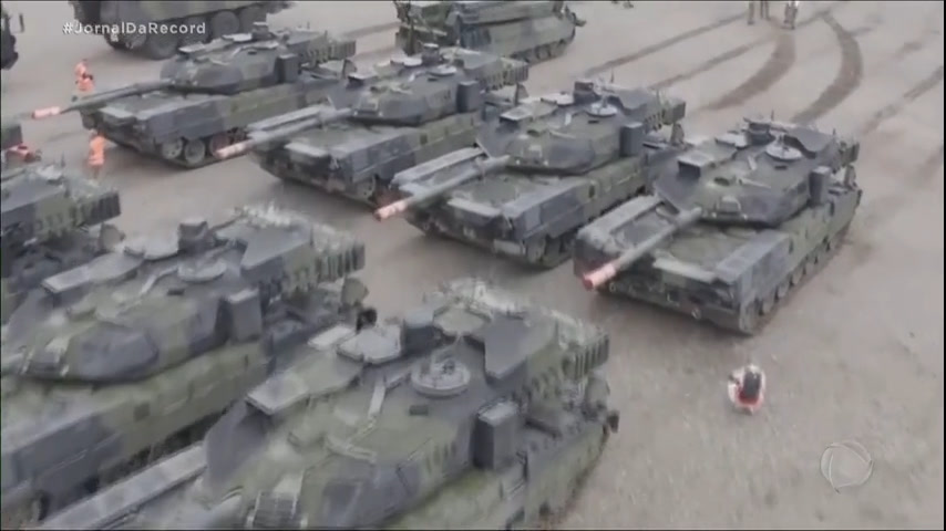 Vídeo: Alemanha autoriza envio de tanques de guerra de alta tecnologia à Ucrânia