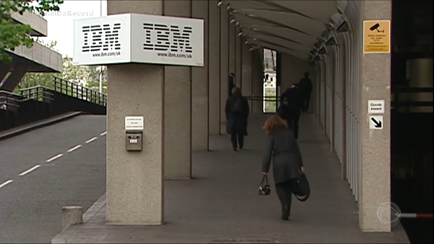 Vídeo: IBM anuncia que vai demitir quase 4 mil funcionários