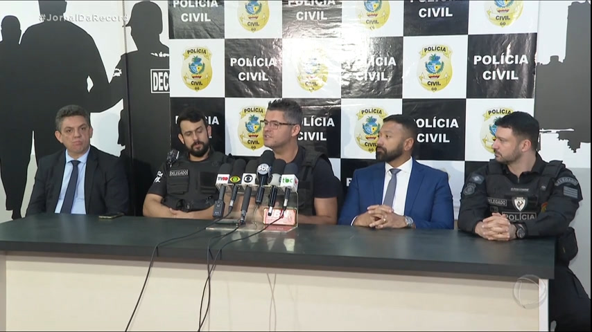 Vídeo: Três pessoas são presas em operação contra fraudes na Saúde em Goiás