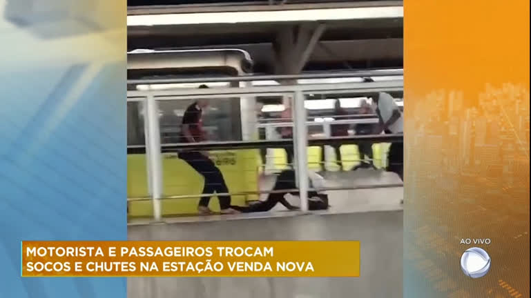 Vídeo: Motoristas e passageiros trocam socos e chutes na estação Venda Nova, em BH