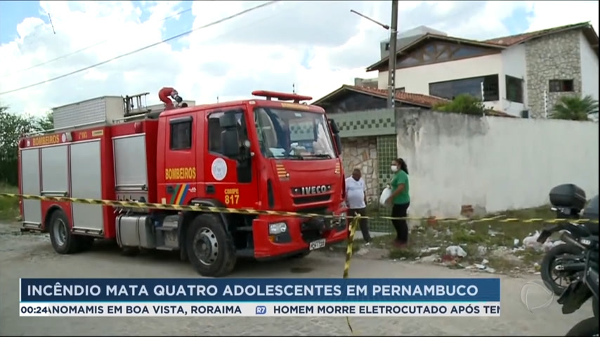 Vídeo: Quatro adolescentes morrem durante incêndio em Caruaru (PE)