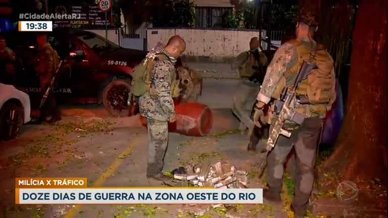 Vídeo: Dois criminosos morrem e policial fica ferido no 12º dia de conflitos na zona oeste do Rio