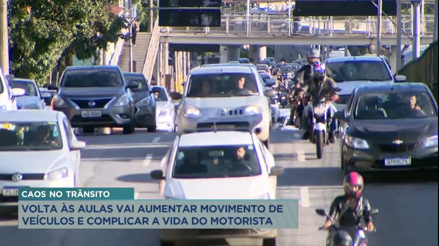 Vídeo: Volta às aulas causa transtornos no trânsito em Belo Horizonte