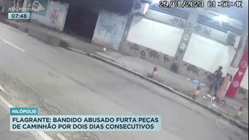 Vídeo: Criminoso furta peças do mesmo caminhão dois dias seguido's no Rio