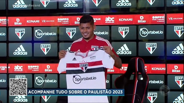 Vídeo: São Paulo apresenta o atacante El Toro como reforço para o Campeonato Paulista