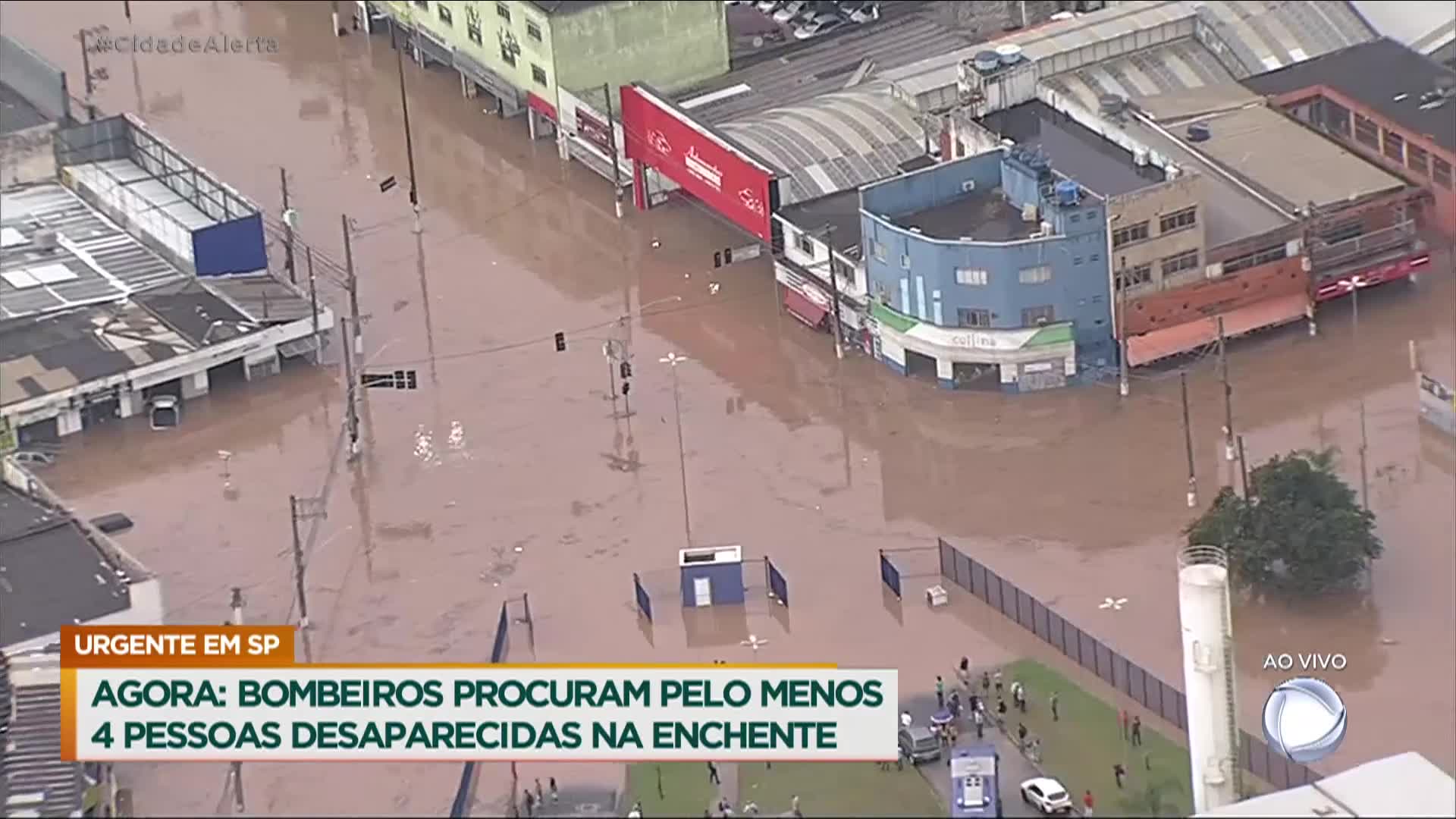 Avenida de Guarulhos é usada para a disputa de rachas - 17/02/2021 - São  Paulo - Agora