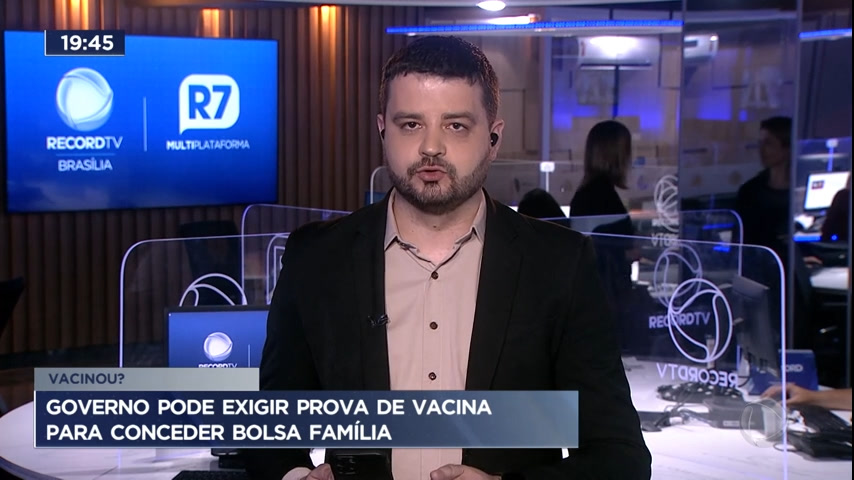 Vídeo: Governo vai exigir cartão de vacinação em dia aos beneficiários do Bolsa Família