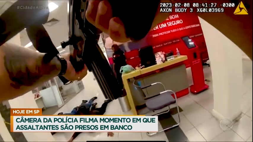 Vídeo: Bandidos tentam roubar banco utilizando o Pix