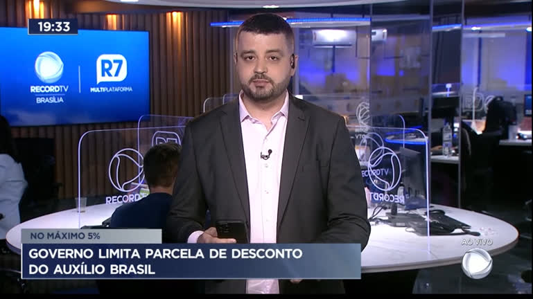 Vídeo: Governo federal limita parcela de desconto do consignado do Auxílio Brasil