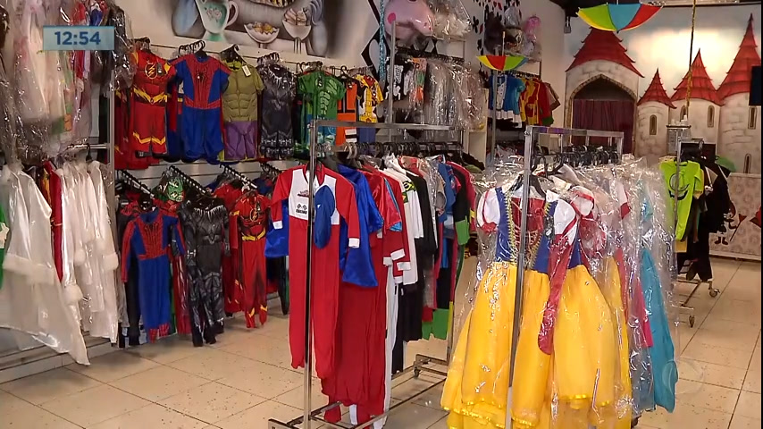 Vídeo: Comércio estima aumento de 23% no consumo durante o Carnaval