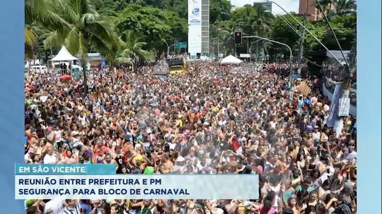 Vídeo: PM realiza reunião por segurança em bloco carnavalesco