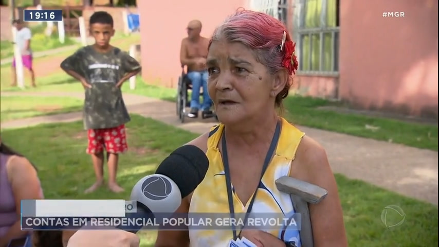 Vídeo: Preço de contas em residencial popular de Betim (MG) deixa moradores revoltados