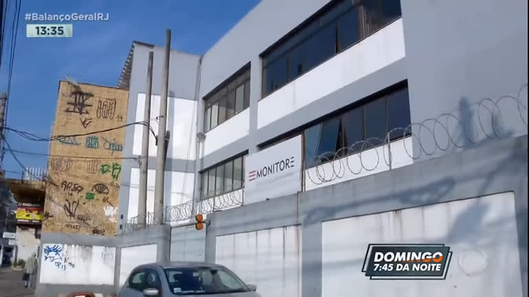 Vídeo: Empresa de segurança fecha as portas e vira ponto de encontro de usuários de drogas na zona norte
