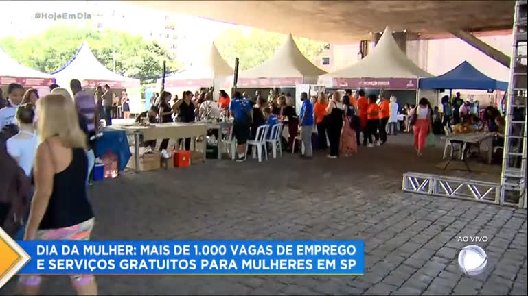 Vídeo: Feira em São Paulo oferece vagas de empregos para mulheres