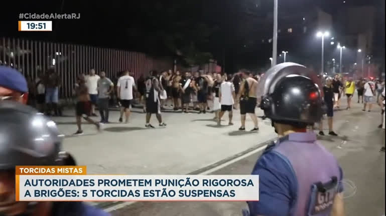 Vídeo: Cinco torcidas são impedidas de frequentar estádios no Rio