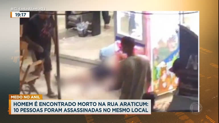 Vídeo: Polícia investiga assassinato de homem encontrado no meio da rua, na zona oeste do Rio