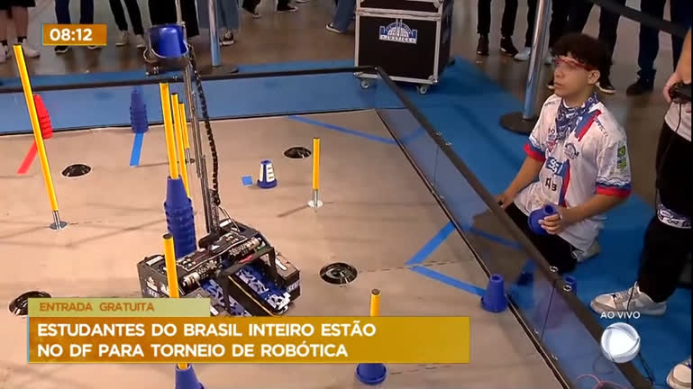 Vídeo: Estudantes do Brasil se reúnem no DF para torneio de robótica