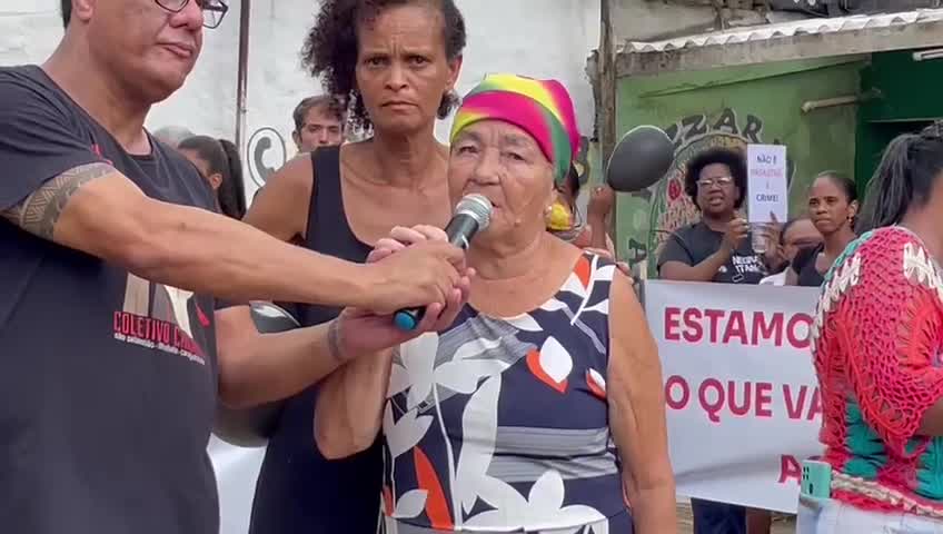 Vídeo: Idosa que fundou a Barra do Sahy desabafa e chora por não ter moradia após tragédia no litoral