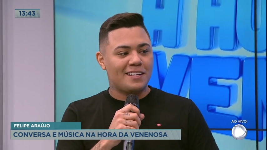 Vídeo: Felipe Araújo fala sobre vida profissional e canta sucessos