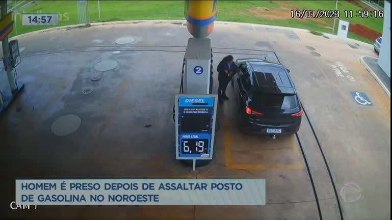 Vídeo: Homem é preso depois de assaltar posto de gasolina no Noroeste