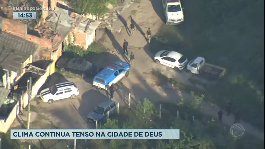 Vídeo: Polícia Militar faz operação na Cidade de Deus, zona oeste do Rio