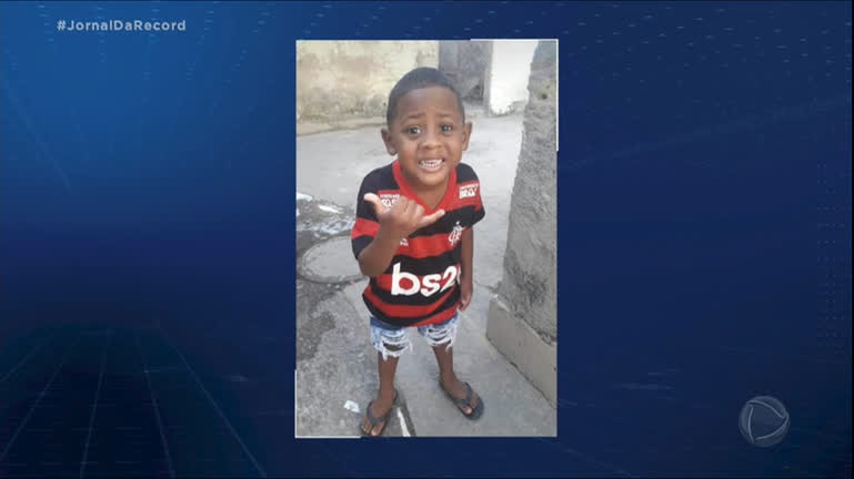 Vídeo: Menino de 4 morre após cair de prédio no Rio de Janeiro