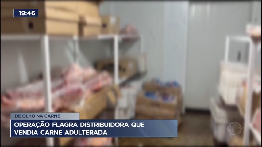 Vídeo: Operação flagra distribuidora que vendia carne adulterada