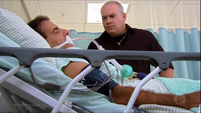 Vídeo: Maurício é levado ao hospital e entra em coma | Vidas em Jogo