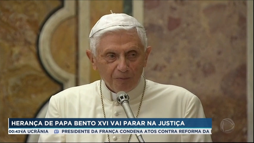 Vídeo: Herdeiros de Papa Bento XVI podem parar na justiça caso aceitem herança do pontífice
