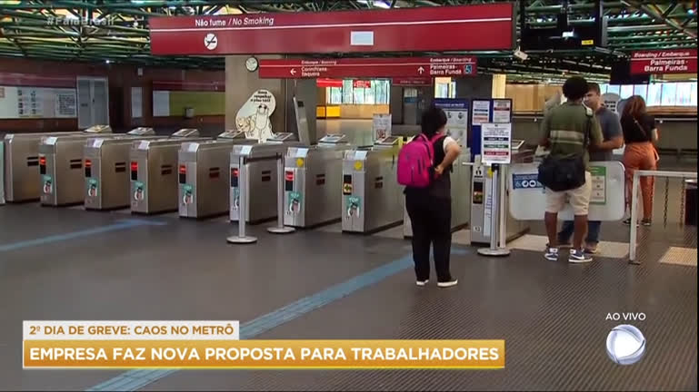 Vídeo: SPTrans reforça frota de ônibus em segundo dia de greve do metrô