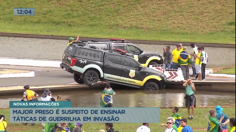Vídeo: Major é preso por ensinar táticas de guerrilha a suspeitos dos ataques extremistas