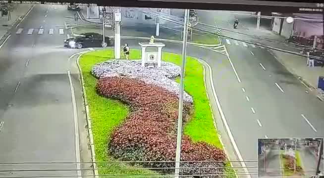 Vídeo: Imagens fortes: homem é arremessado após ser atropelado por motorista bêbado em Atibaia