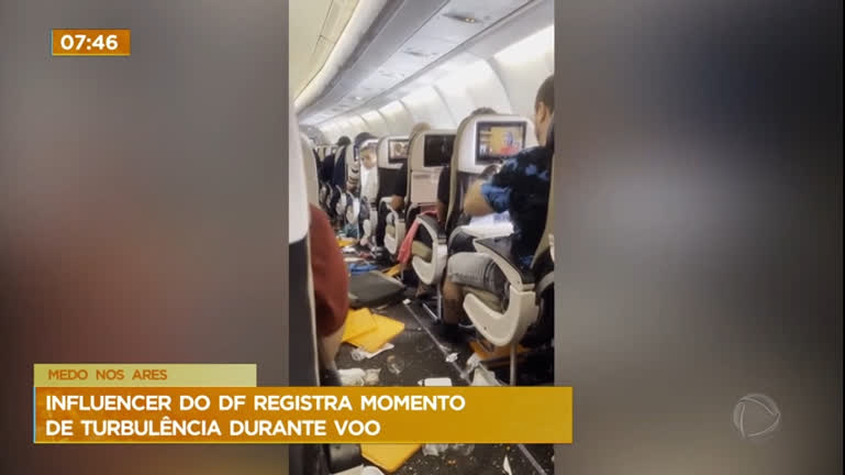 Vídeo: Influencer do DF registra momento de turbulência durante voo