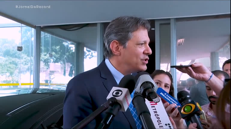 Vídeo: Haddad se reúne com Lula e Rui Costa para ajustar texto do novo arcabouço fiscal