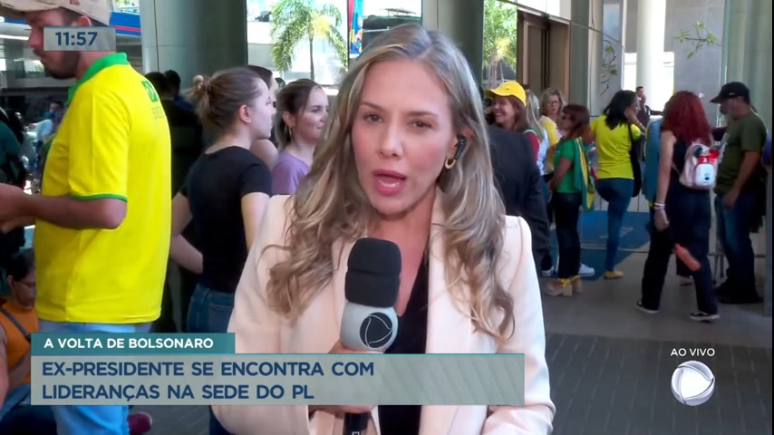 Vídeo: Ex-presidente volta ao Brasil depois de 89 dias nos Estados Unidos