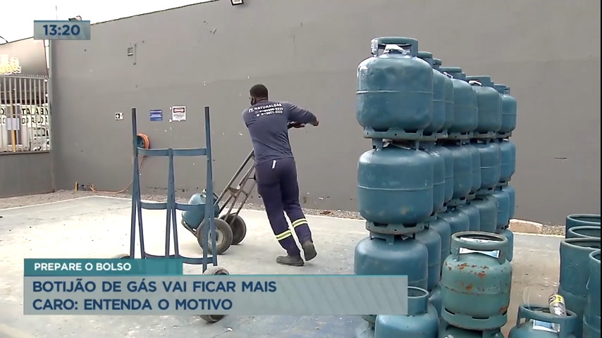 Vídeo: Botijão de gás ficará em média R$ 4 mais caro a partir do dia 1º de abril, no DF