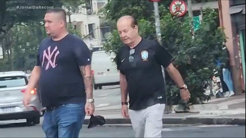 Vídeo: Polícia de SP prende receptador suspeito de comprar e derreter réplica da taça da Copa de 70