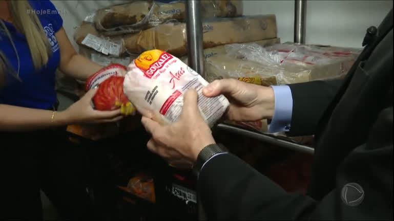 Vídeo: Patrulha do Consumidor : clientes acusam açougue de vender carne estragada
