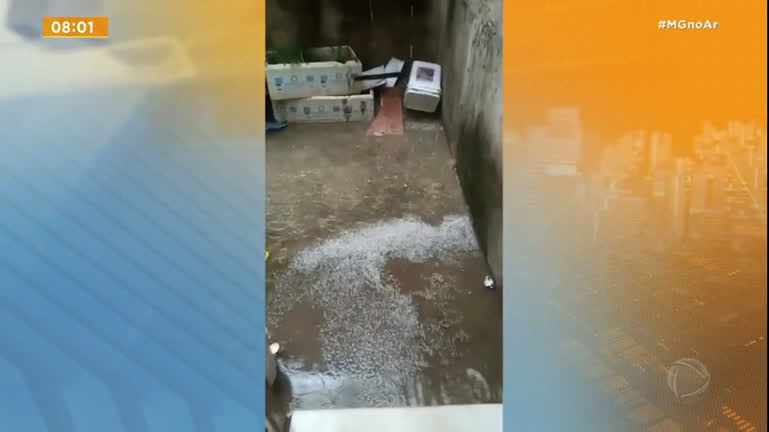 Vídeo: BH registra chuva forte com queda de granizo nesta segunda-feira (03)